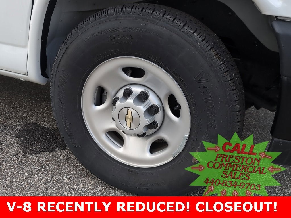 2025 Chevrolet Express Cargo 3500 WT