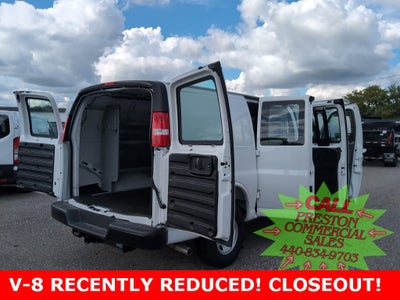 2025 Chevrolet Express Cargo 3500 WT