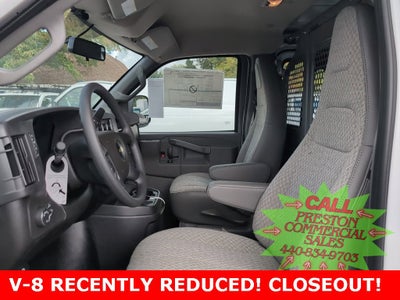 2025 Chevrolet Express Cargo 3500 WT