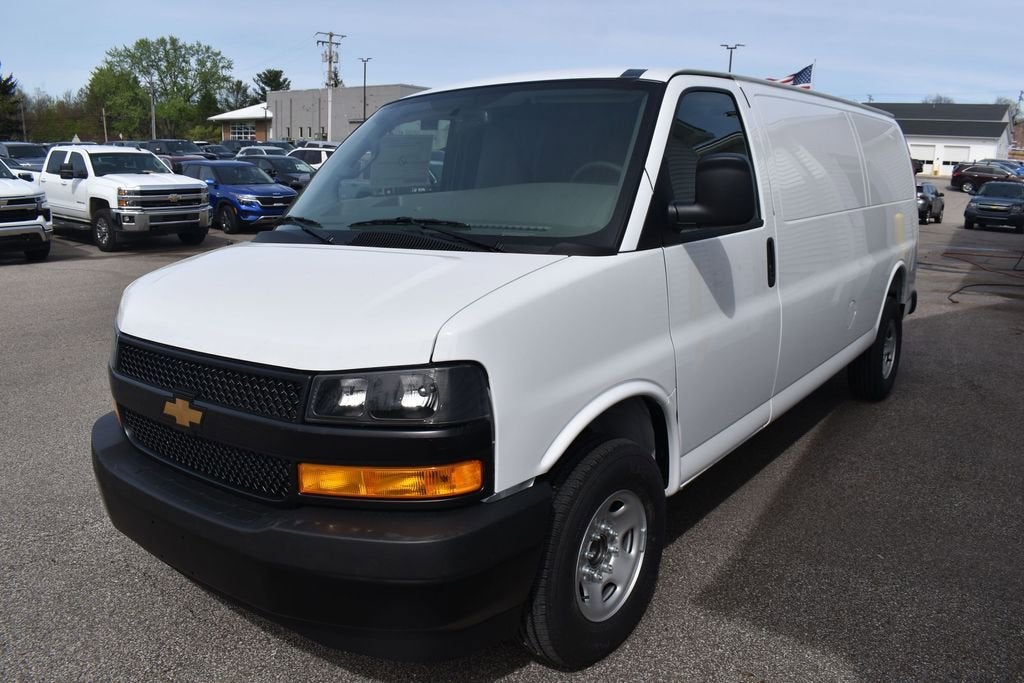 2026 Chevrolet Express Cargo WT