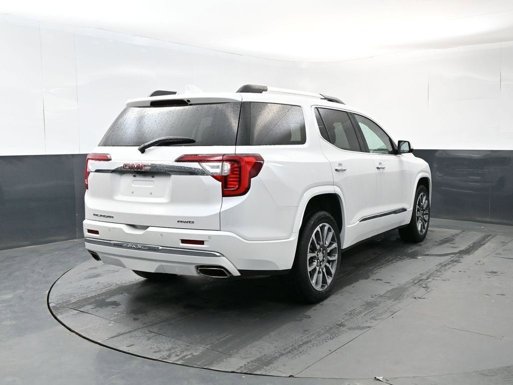 2022 GMC Acadia Denali