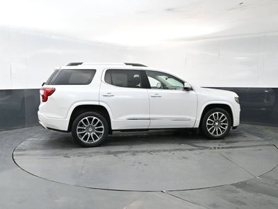 2022 GMC Acadia Denali