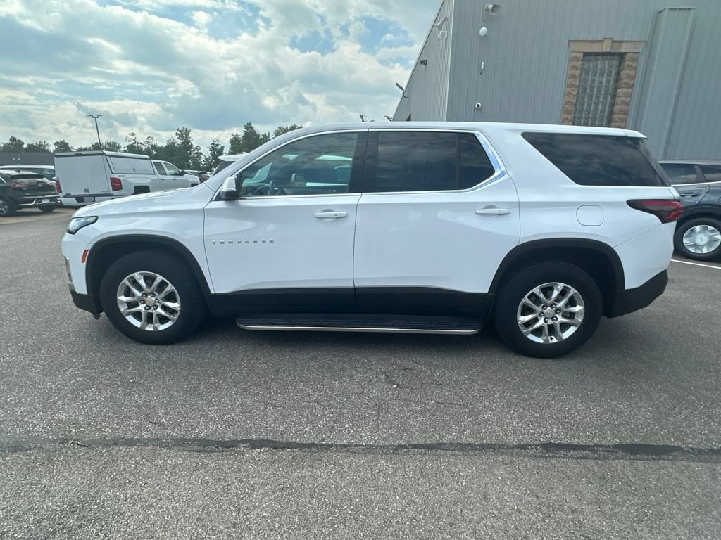 2023 Chevrolet Traverse LS