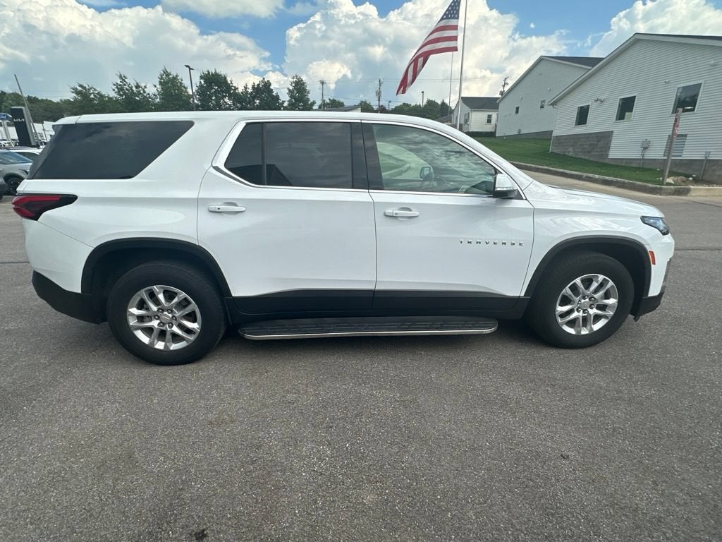 2023 Chevrolet Traverse LS
