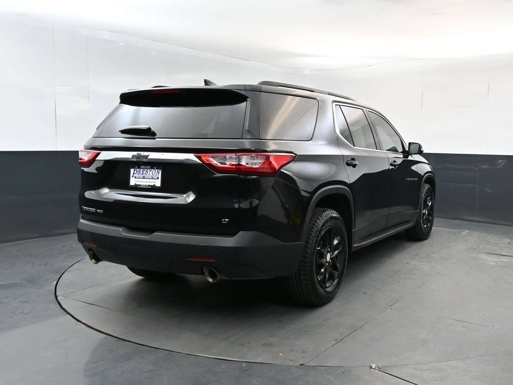 2021 Chevrolet Traverse LT Cloth