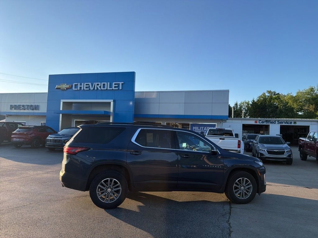 2023 Chevrolet Traverse LT Leather