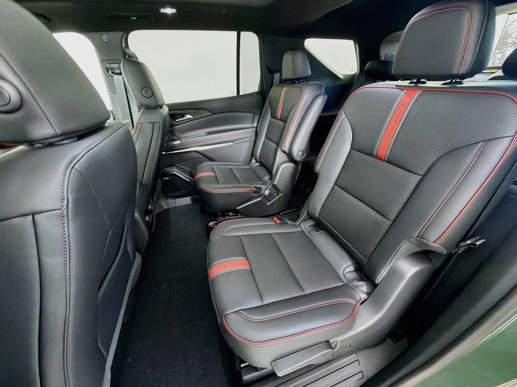 2027 Chevrolet Traverse RS - Photo 20