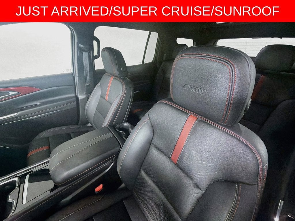 2025 Chevrolet Traverse RS