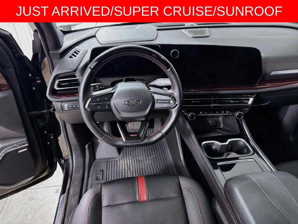 2025 Chevrolet Traverse RS