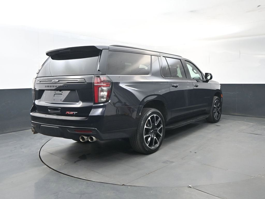 2023 Chevrolet Suburban RST