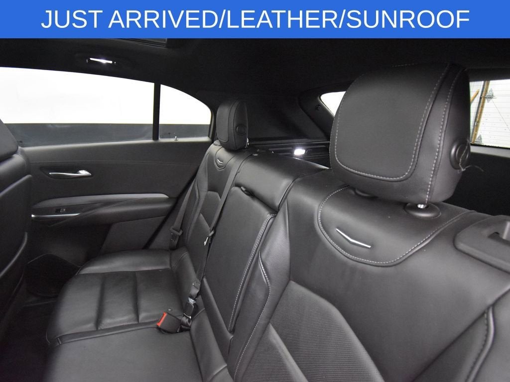 2019 Cadillac XT4 AWD Premium Luxury