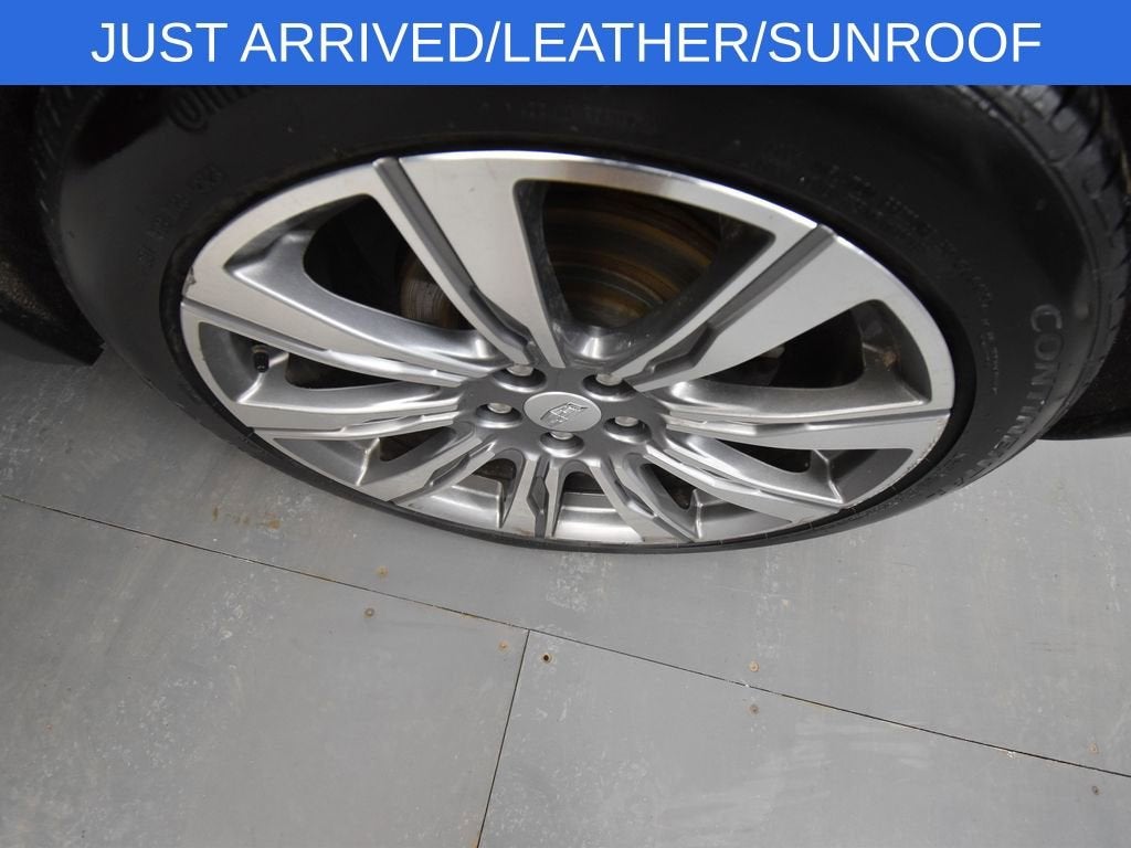 2019 Cadillac XT4 AWD Premium Luxury