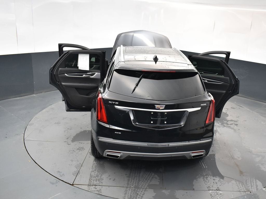 2022 Cadillac XT5 Premium Luxury