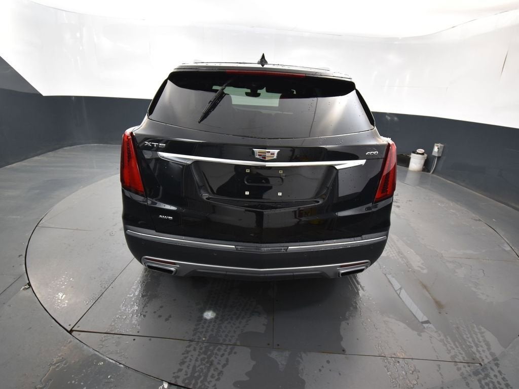 2022 Cadillac XT5 Premium Luxury