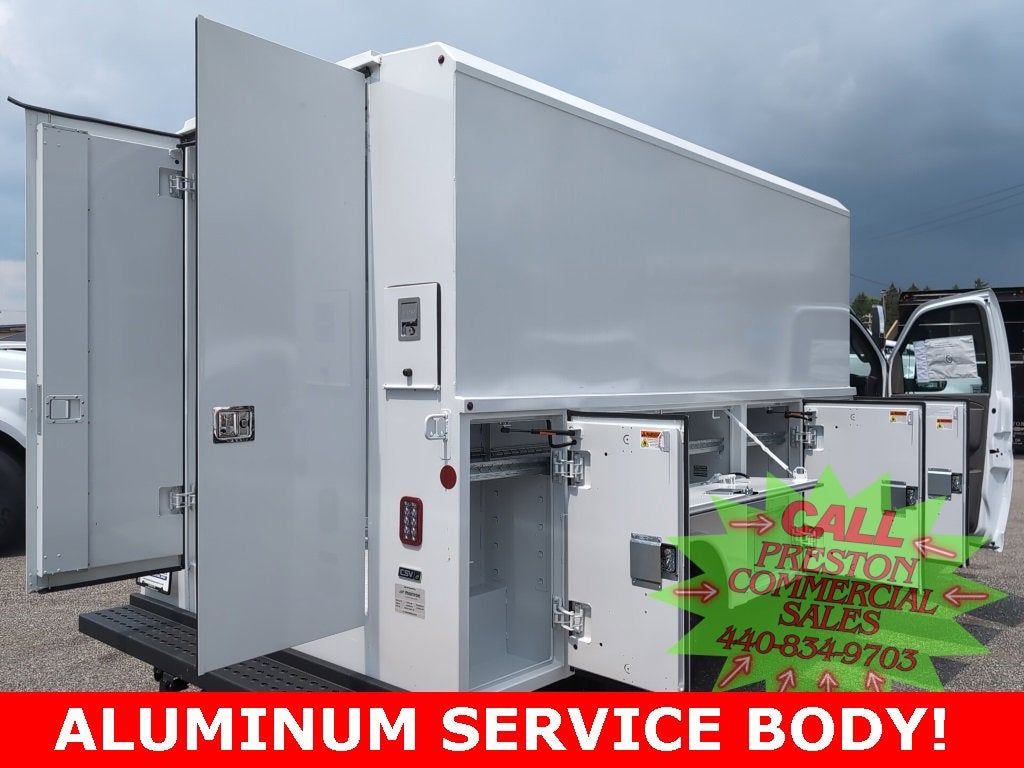 2025 Chevrolet Express Cutaway 3500 1WT