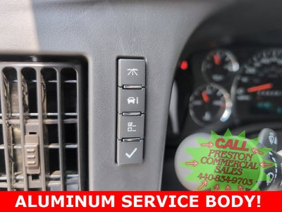 2025 Chevrolet Express Cutaway 3500 1WT