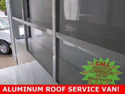 2025 Chevrolet Express Cutaway 3500 1WT