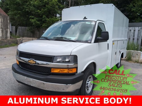 2025 Chevrolet Express Cutaway 3500 1WT