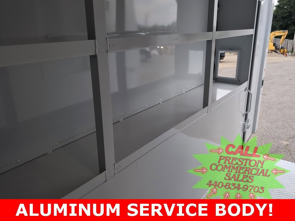 2025 Chevrolet Express Cutaway 3500 1WT