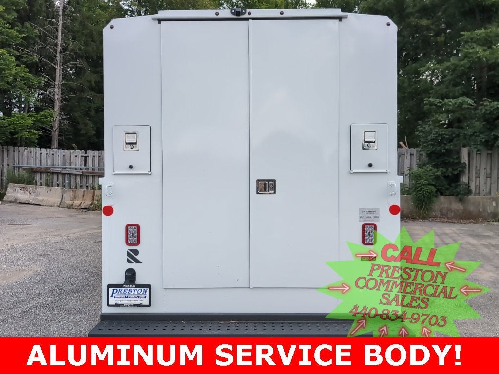 2025 Chevrolet Express Cutaway 3500 1WT