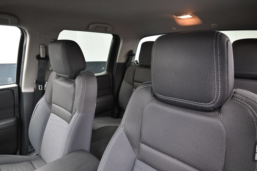 2023 Nissan Frontier Crew Cab SV 4x4