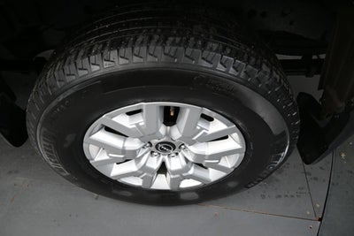 2023 Nissan Frontier Crew Cab SV 4x4