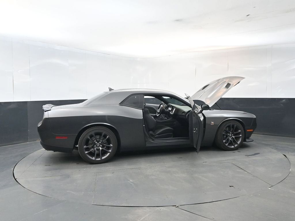 2022 Dodge Challenger R/T Scat Pack