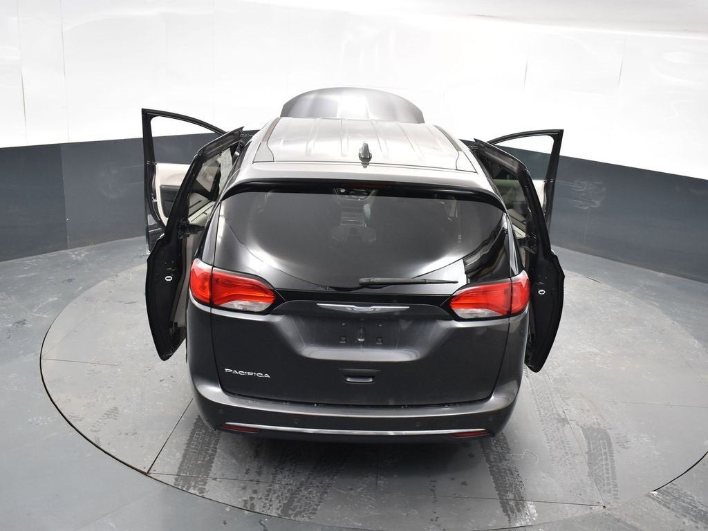 2018 Chrysler Pacifica Touring Plus