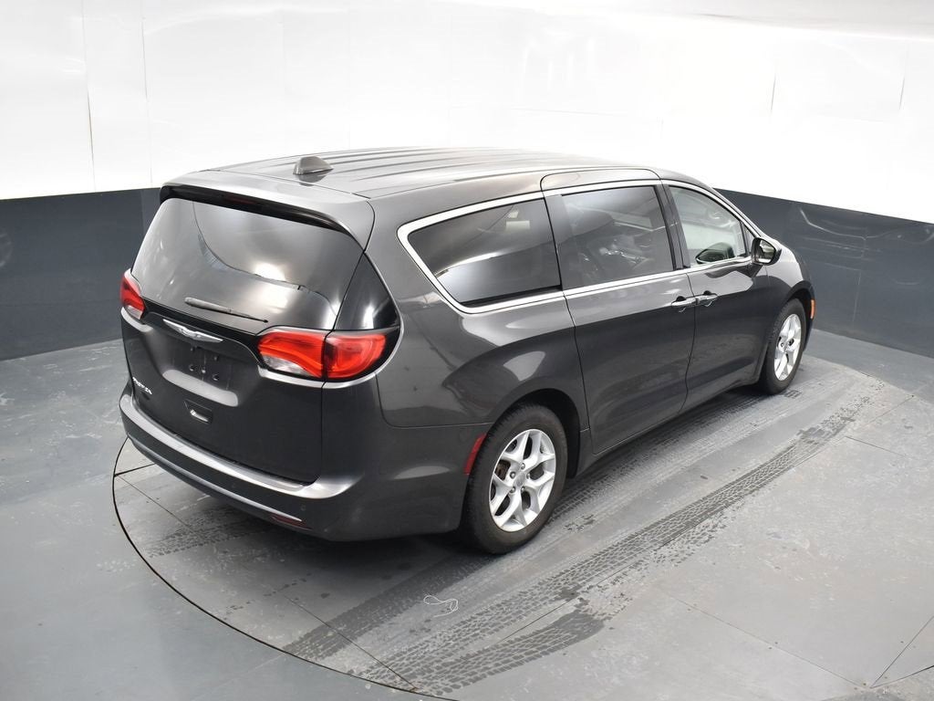 2018 Chrysler Pacifica Touring Plus