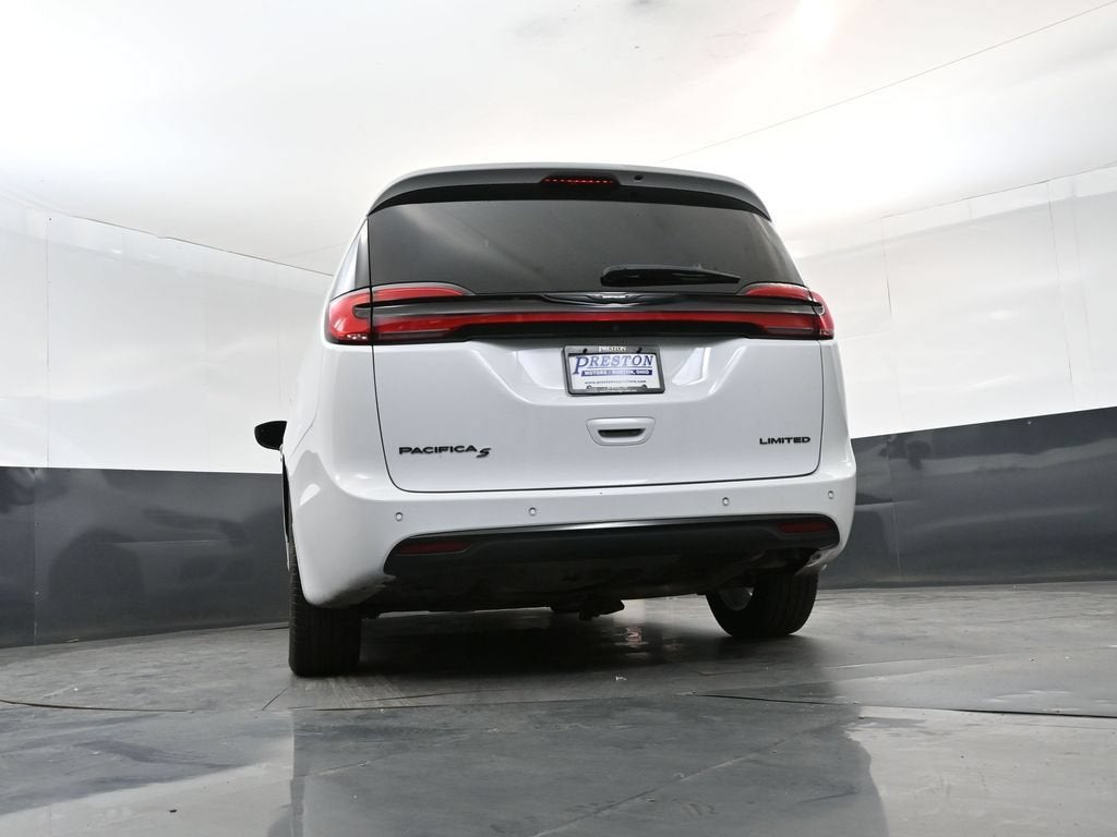 2025 Chrysler Pacifica Limited