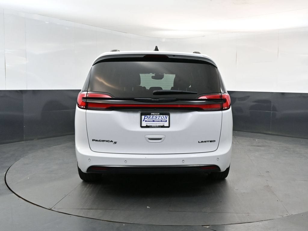 2025 Chrysler Pacifica Limited