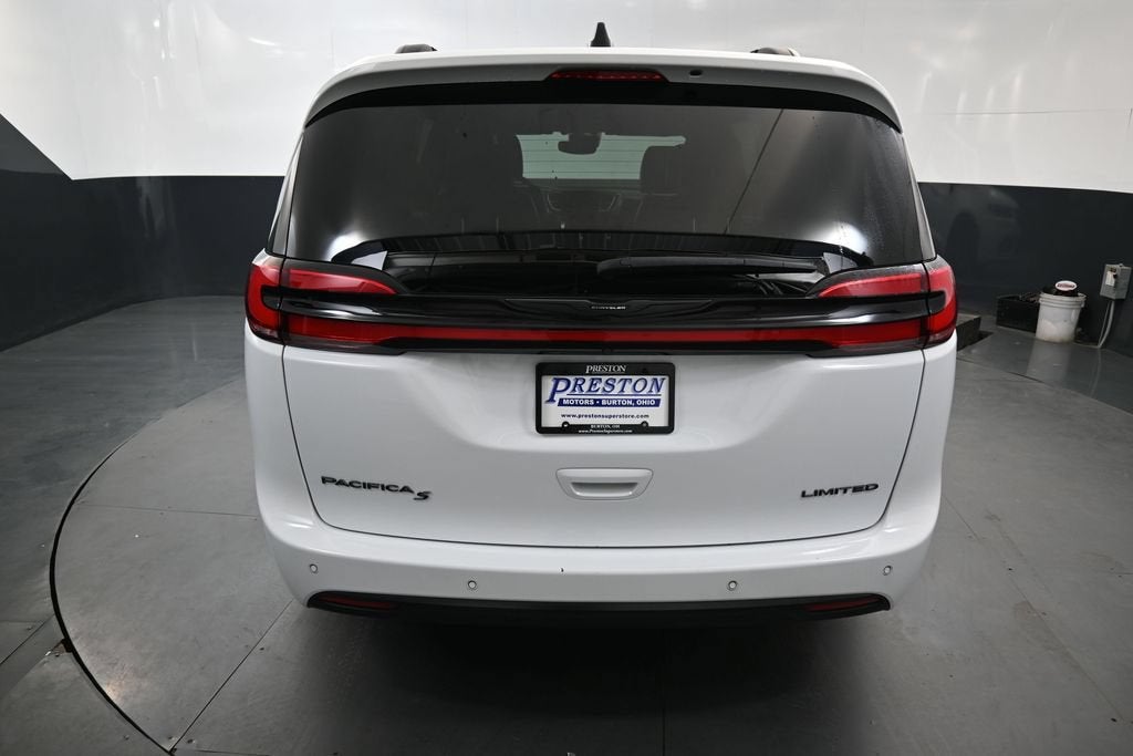 2025 Chrysler Pacifica Limited