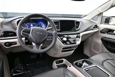 2023 Chrysler Pacifica Touring L AWD