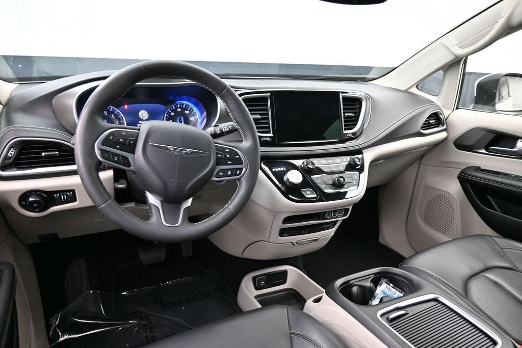 2023 Chrysler Pacifica Touring L AWD