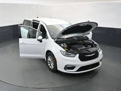 2023 Chrysler Pacifica Touring L AWD