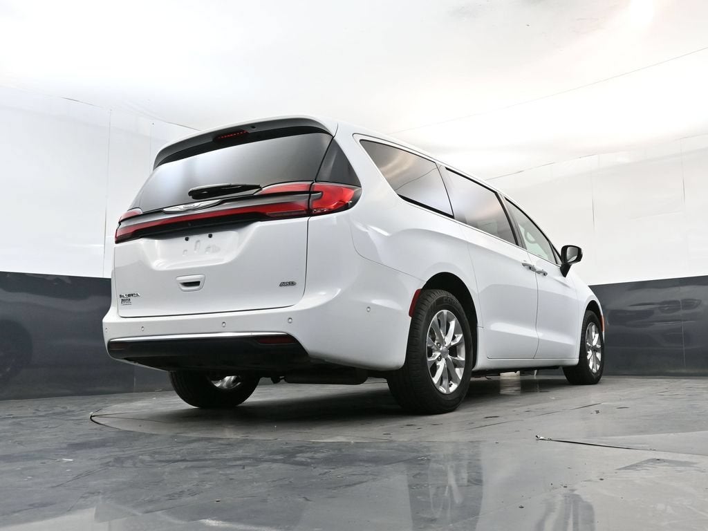 2023 Chrysler Pacifica Touring L AWD