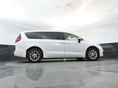 2023 Chrysler Pacifica Touring L AWD