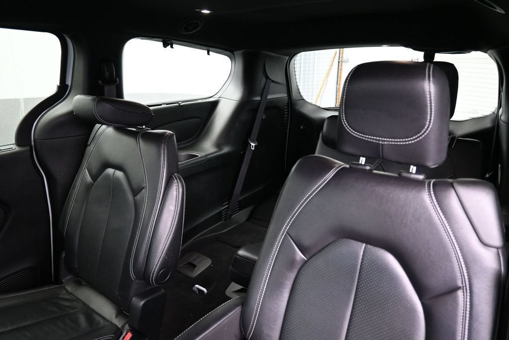 2022 Chrysler Pacifica Touring L AWD