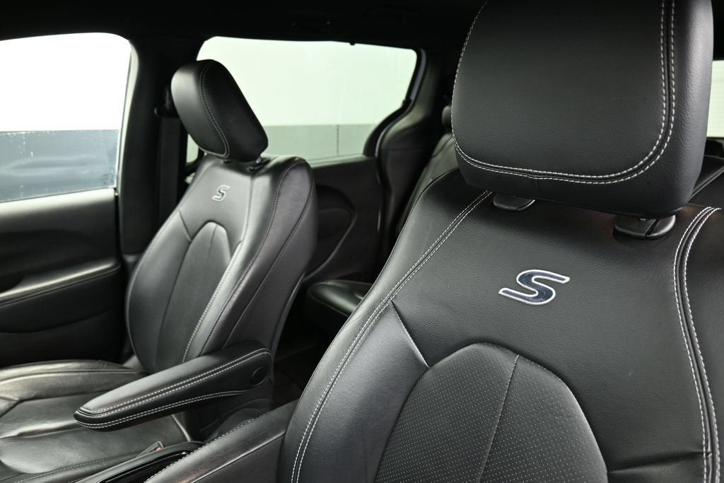 2022 Chrysler Pacifica Touring L AWD