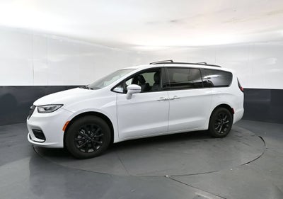 2022 Chrysler Pacifica Touring L AWD