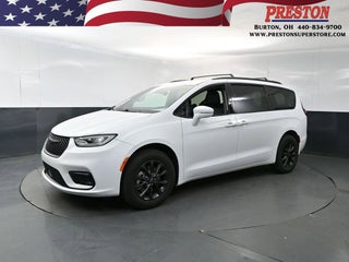 2022 Chrysler Pacifica Touring L AWD