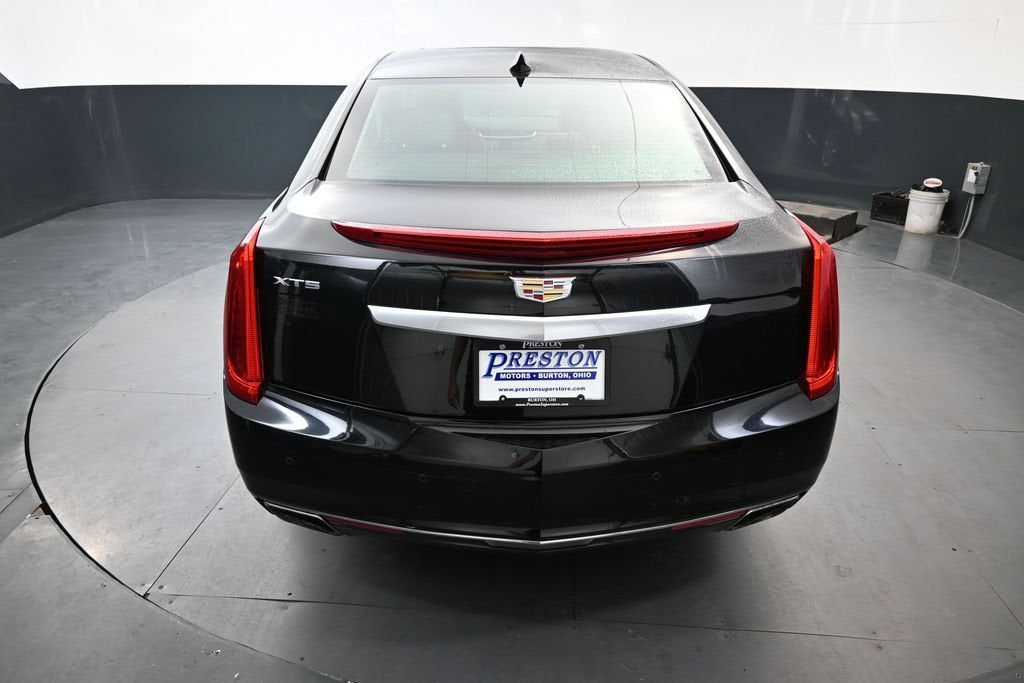 2016 Cadillac XTS Luxury Collection