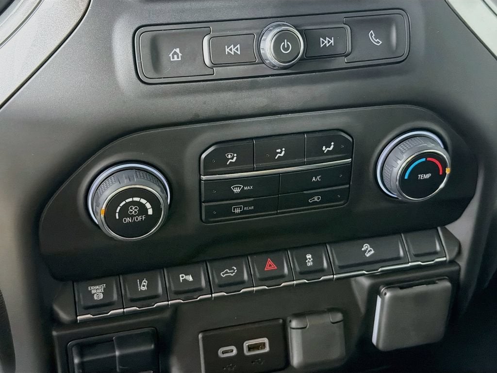 2025 Chevrolet Silverado 2500 HD Custom