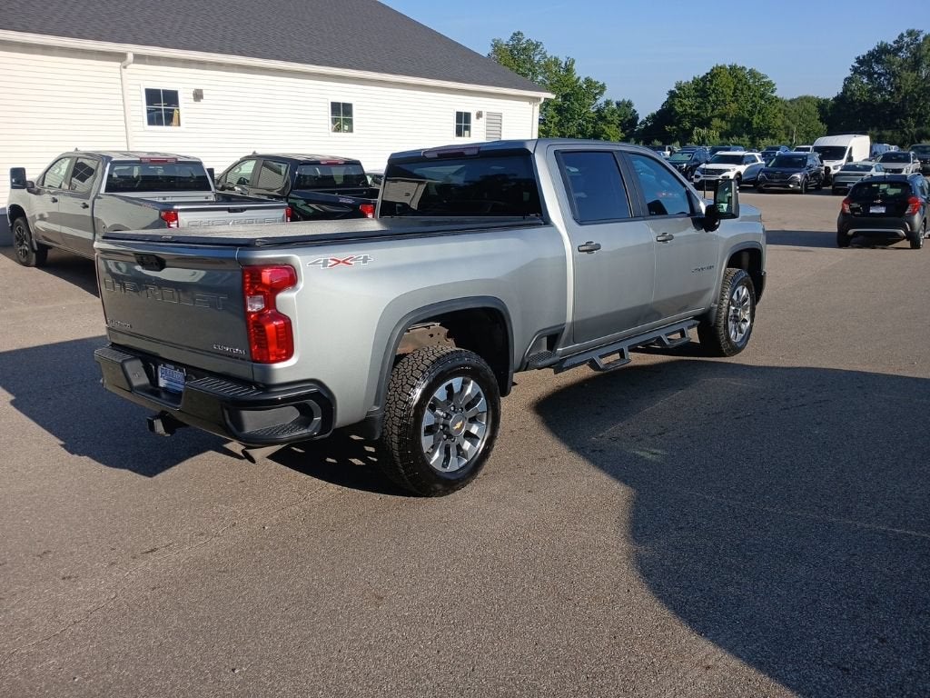 2024 Chevrolet Silverado 2500 HD Custom