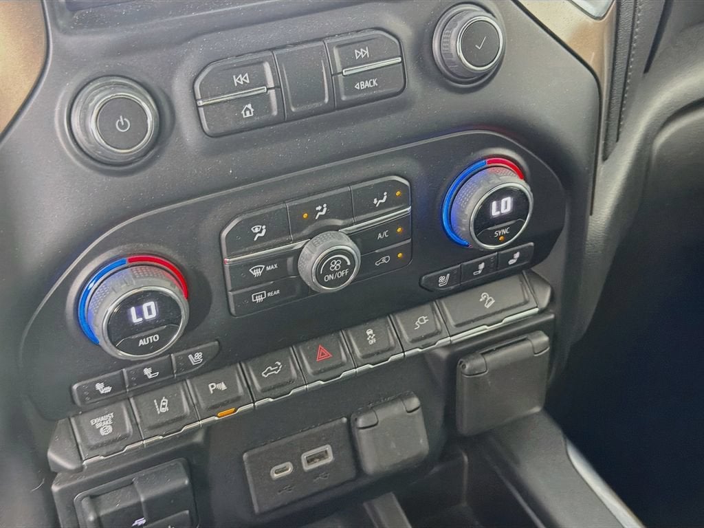 2023 Chevrolet Silverado 3500 HD High Country