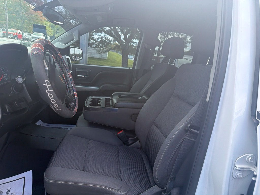 2019 Chevrolet Silverado LD LT
