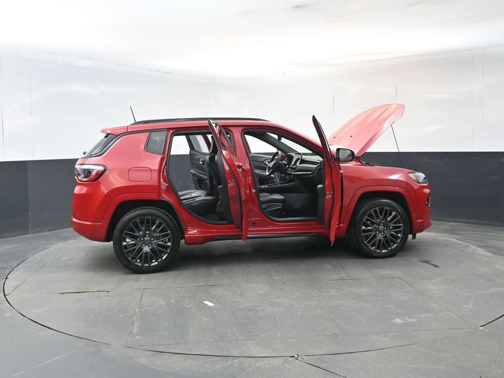 2023 Jeep Compass (RED) Edition