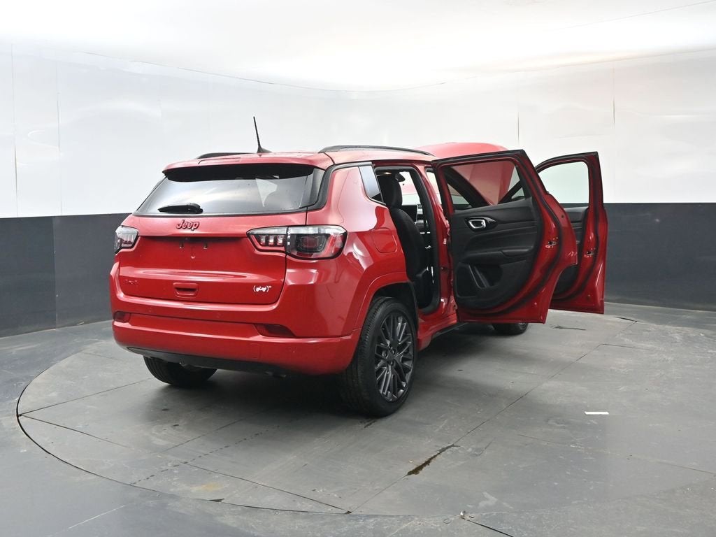 2023 Jeep Compass (RED) Edition
