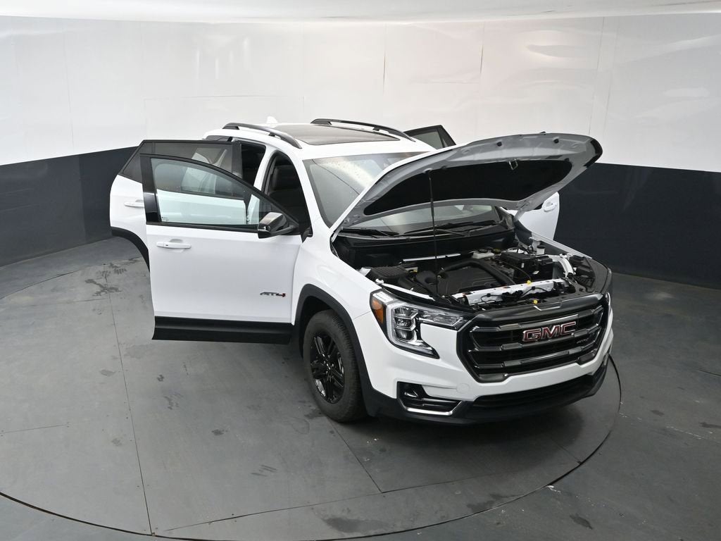 2023 GMC Terrain AT4