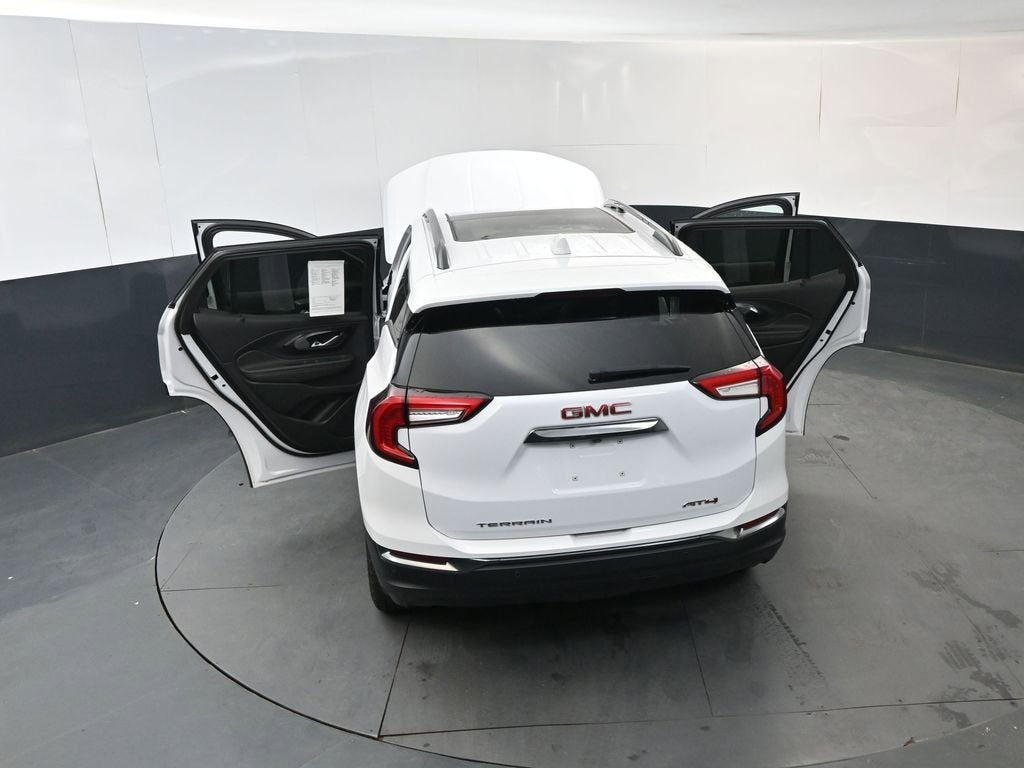 2023 GMC Terrain AT4
